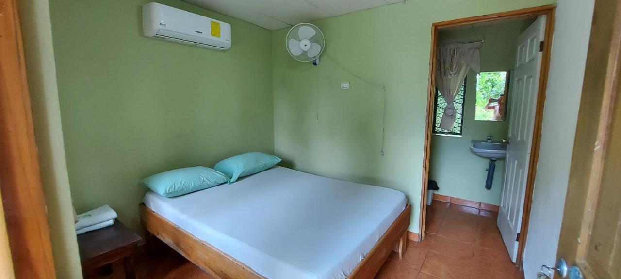 Hostal Y Cabinas Anita-And Rafting Tour! Siqurres Da Alegria Eksteriør bilde